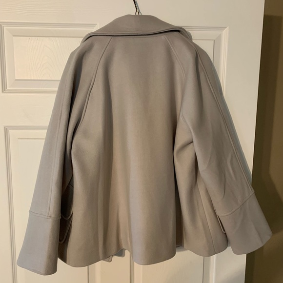 VICI See The World Gray Pocketed Peacoat - Medium - Picture 3 of 5